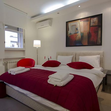 Studio Apartment Picasso Belgrad Exteriör bild