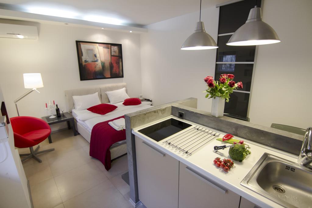 Studio Apartment Picasso Belgrad Exteriör bild