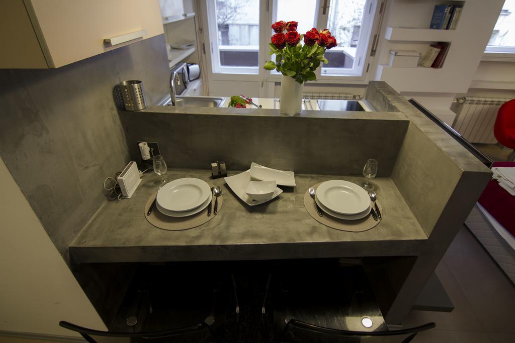 Studio Apartment Picasso Belgrad Exteriör bild